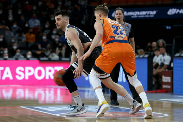 在她的职业 在她的职业