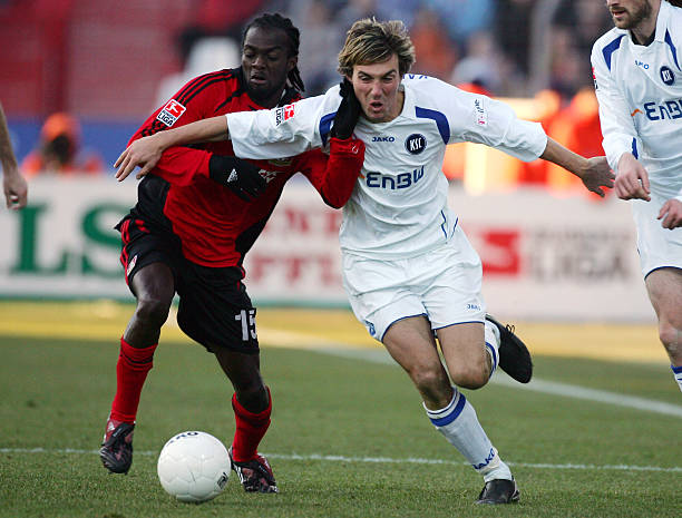 都力求表现 都力求表现